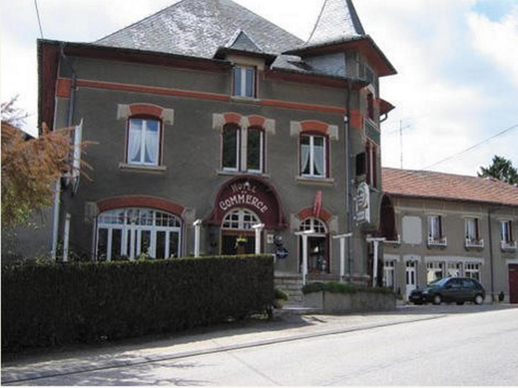 Hotel-Restaurant Du Commerce Aubréville Exterior foto